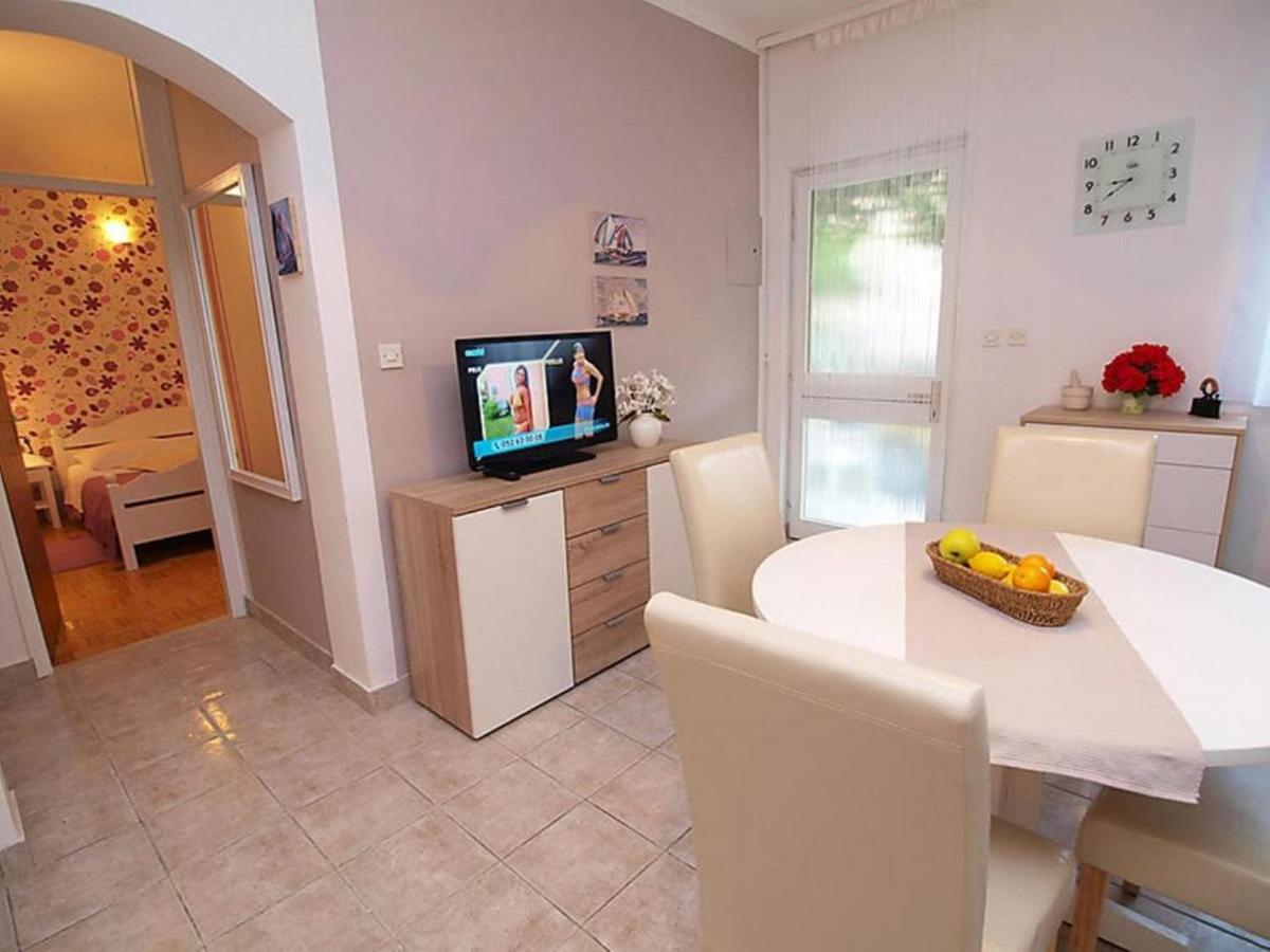 Apartments Zadro Tribalj Eksteriør billede